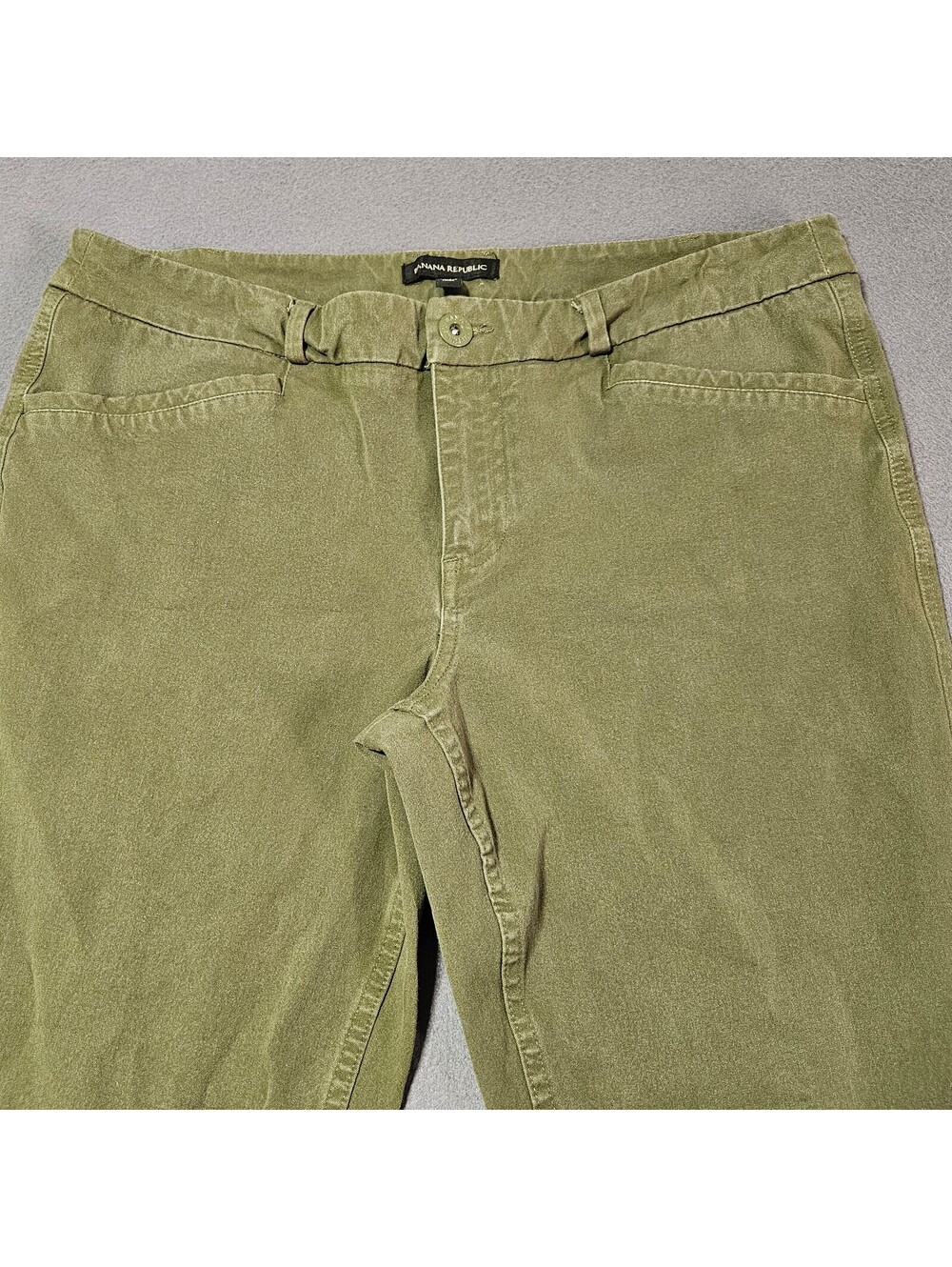 Banana Republic Womens Size 12 Olive Green Pants Relaxed Fit Casual Straight Leg - Picture 7 of 8